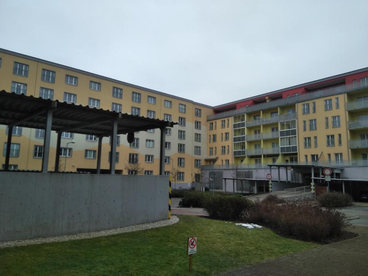 Apartman Rezidence Certovka 2121 Free Parking Garage Karlovy Vary Luaran gambar